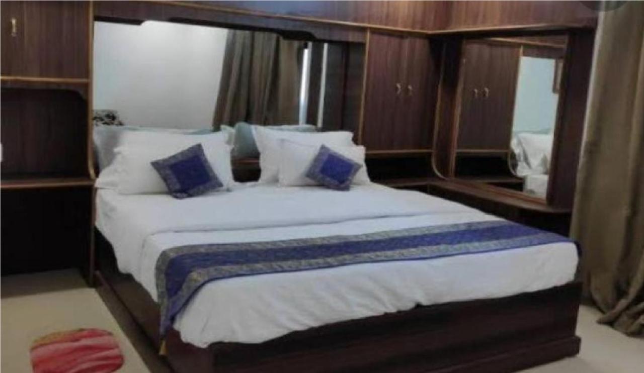 Ballia Hotel Chandrawali By Wb Inn מראה חיצוני תמונה